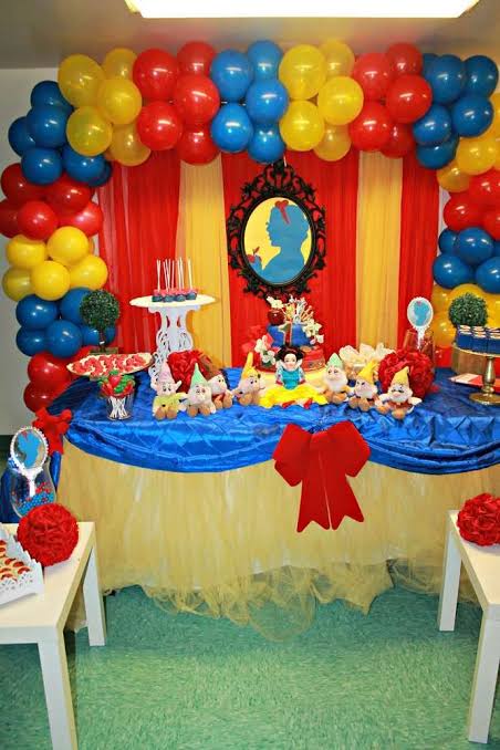 Snow White Theme
