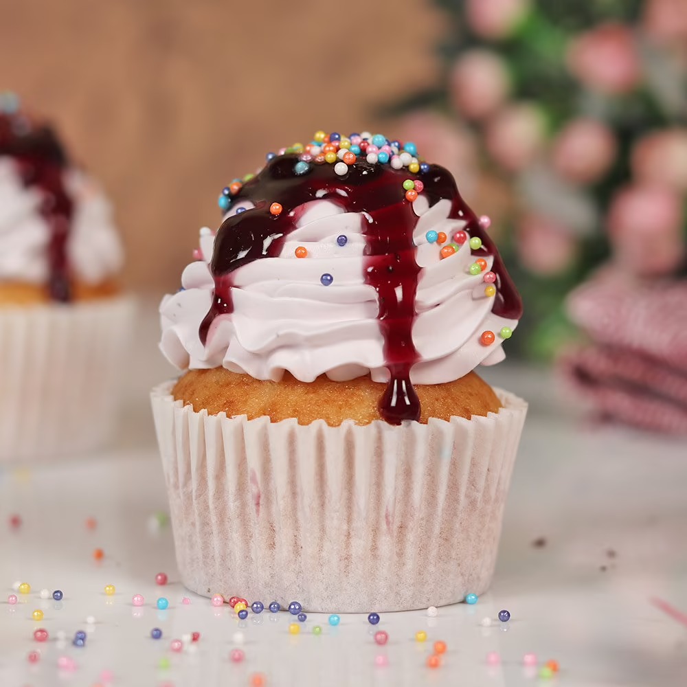  Cream N Blueberry Cupcakes With Sprinkles
